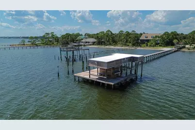 492 Parish Boulevard, Mary Esther, FL 32569 - Photo 13