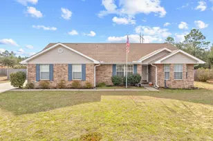 5315 10 Point Dr, Crestview, FL 32539 - Photo 1