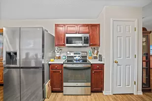 5315 10 Point Dr, Crestview, FL 32539 - Photo 9