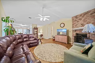 5315 10 Point Dr, Crestview, FL 32539 - Photo 5