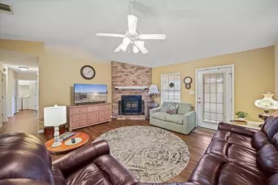 5315 Ten Point Drive, Crestview, FL 32539 - Photo 7