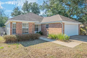 202 Summer Ln, Fort Walton Beach, FL 32547 - Photo 3