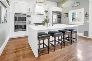 316 W Strong Street W, Pensacola, FL 32501 - Photo 11