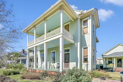 316 W Strong Street W, Pensacola, FL 32501 - Photo 1