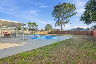 8563 Vehlin Ct, Navarre, FL 32566 - Photo 47