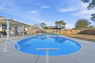 8563 Vehlin Ct, Navarre, FL 32566 - Photo 43