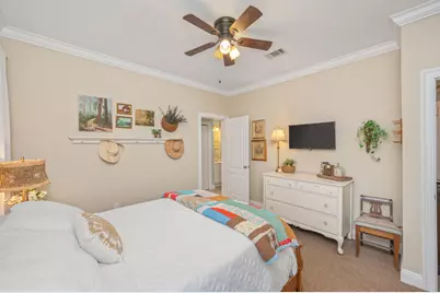 354 E Club House Drive E, Freeport, FL 32439 - Photo 11