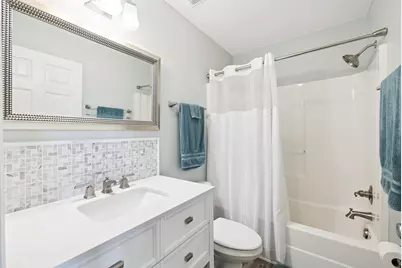 7464 Sunset Harbor Drive #APT 133, Navarre, FL 32566 - Photo 17