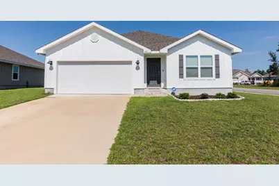 202 Laurel Hill Street, Crestview, FL 32539 - Photo 1