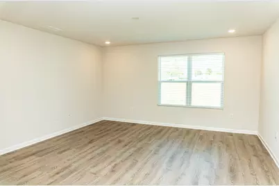 202 Laurel Hill Street, Crestview, FL 32539 - Photo 3