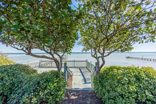 815 Choctaw Ln, Shalimar, FL 32579 - Photo 47