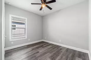 8425 Tippin Ave, Pensacola, FL 32514 - Photo 11