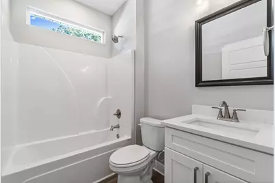 8425 Tippin Avenue, Pensacola, FL 32514 - Photo 13