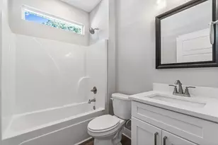 8425 Tippin Ave, Pensacola, FL 32514 - Photo 13