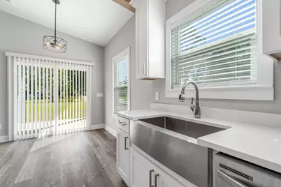 8425 Tippin Avenue, Pensacola, FL 32514 - Photo 3