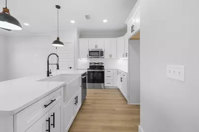 710 Dale Place #3, Fort Walton Beach, FL 32547 - Photo 7