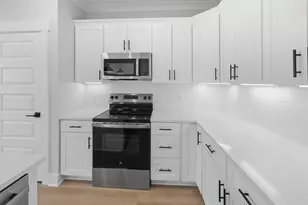 710 Dale Pl, Fort Walton Beach, FL 32547 - Photo 13