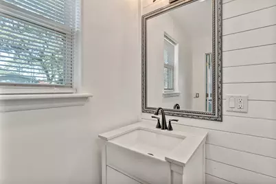 309 Cloverdale Boulevard, Fort Walton Beach, FL 32547 - Photo 27