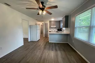 122 Hillwood Dr, Crestview, FL 32539 - Photo 5