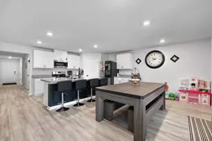 3411 Phoenix Ct, Crestview, FL 32539 - Photo 9