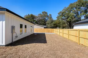 873 S Brett Street S, Crestview, FL 32539 - Photo 41