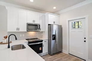 873 S Brett Street S, Crestview, FL 32539 - Photo 19