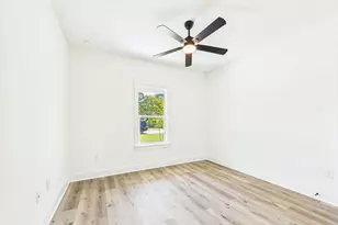 19 A Bayview Dr, Shalimar, FL 32579 - Photo 31