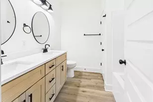 19 A Bayview Dr, Shalimar, FL 32579 - Photo 33