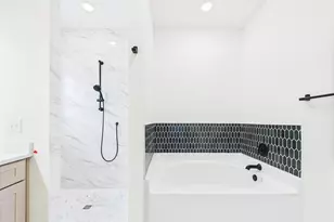 19 A Bayview Dr, Shalimar, FL 32579 - Photo 27