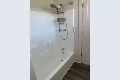 1014 E Indian Creek Ranch Road E, Defuniak Springs, FL 32435 - Photo 13