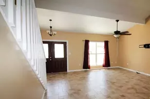 137 Palmetto Dr, Crestview, FL 32539 - Photo 3