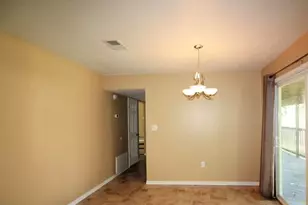 137 Palmetto Dr, Crestview, FL 32539 - Photo 7