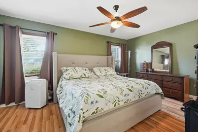 1602 Bataan Lane, Gulf Breeze, FL 32563 - Photo 15