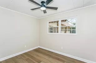 123 SW Robinwood Dr SW, Fort Walton Beach, FL 32548 - Photo 23