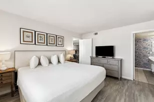 23223 Front Beach Rd, Panama City Beach, FL 32413 - Photo 11