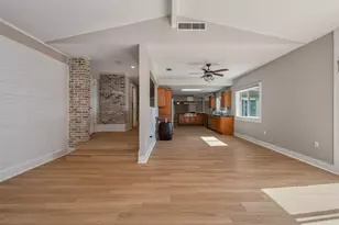 27 Old Ferry Rd, Shalimar, FL 32579 - Photo 7