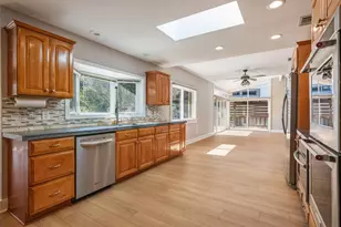 27 Old Ferry Rd, Shalimar, FL 32579 - Photo 9