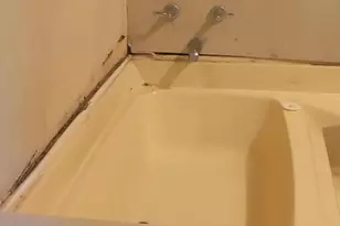 822 Caro St, Quincy, FL 32351 - Photo 5