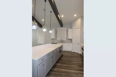 104 SW Second Avenue SW, Fort Walton Beach, FL 32548 - Photo 9