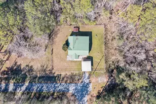 894 E Williams Ave E, Crestview, FL 32539 - Photo 17