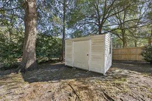 322 Strawbridge Dr, Crestview, FL 32539 - Photo 43