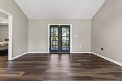 322 Strawbridge Drive, Crestview, FL 32539 - Photo 11