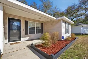 322 Strawbridge Dr, Crestview, FL 32539 - Photo 5