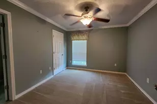 2359 Heritage Cir, Navarre, FL 32566 - Photo 17