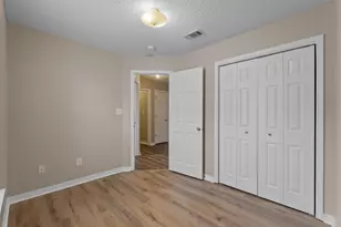 8484 Barrancas St, Navarre, FL 32566 - Photo 17