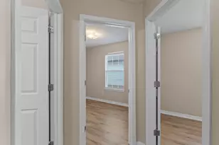 8484 Barrancas St, Navarre, FL 32566 - Photo 13