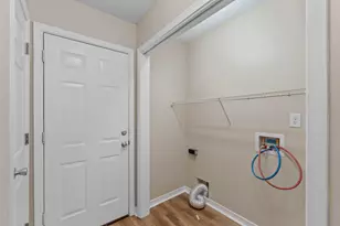 8484 Barrancas St, Navarre, FL 32566 - Photo 25