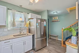 636 W Caladium Circle W, Panama City Beach, FL 32413 - Photo 11