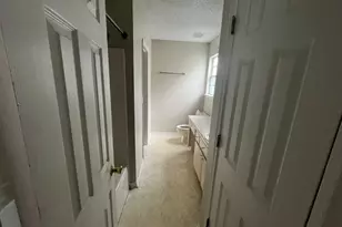 468 Sandy Ridge Cir, Mary Esther, FL 32569 - Photo 17