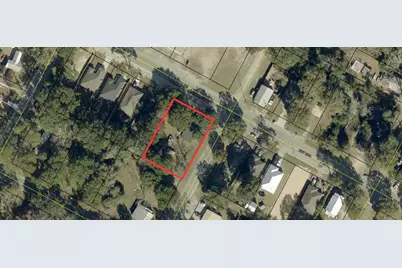 625 E Chestnut Avenue E, Crestview, FL 32539 - Photo 1